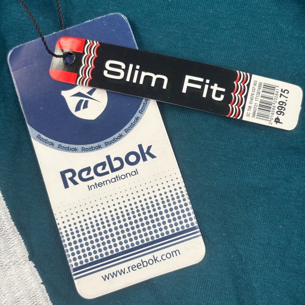 Reebok Classic T-Shirt Size Large Teal Slim Fit Embroidered Logo NWT Kids - Picture 5 of 9
